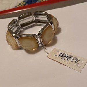 NWT Silver Tone / Yellow Plastic Stretchy Bracelet